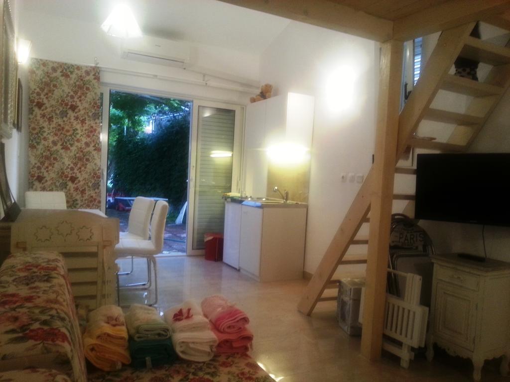 Apartments Little Castle โวดีเซ ห้อง รูปภาพ